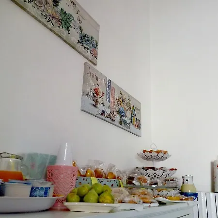 La Felicita Oda ve Kahvaltı